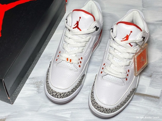 Fame Hall 136064-116 Jordan Air of Retro 3 0523